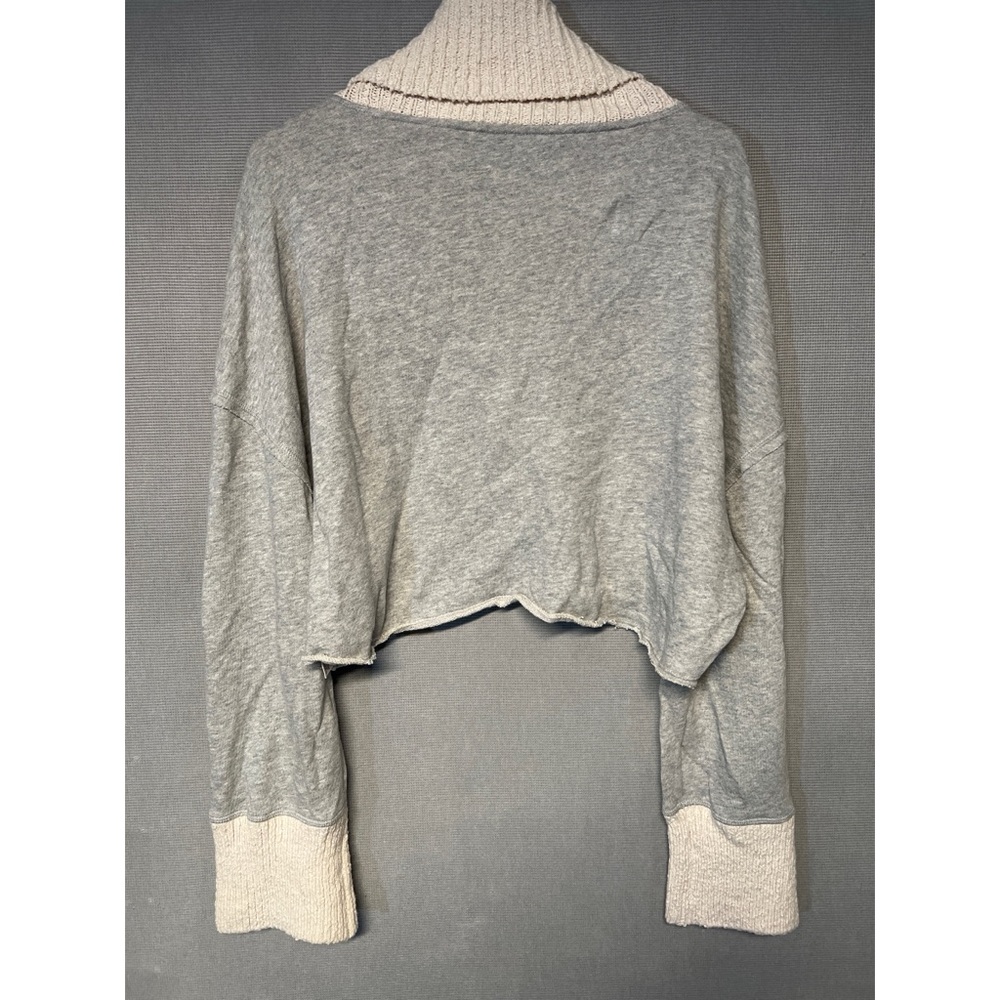 Free people Cozy Gray and Cream Women top - Picture 3 of 4